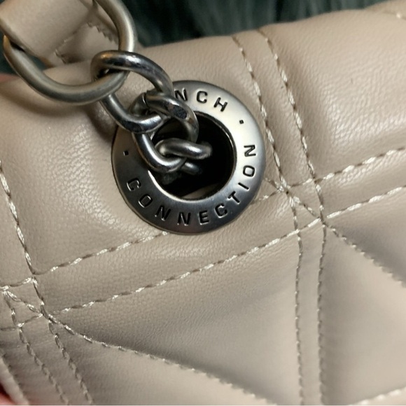 French Connection Quilted Shoulder/crossbody Bag with chain & material strap NWT - Picture 10 of 17